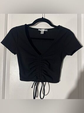 Ruched V-Neck Drawstring Crop Top - Black